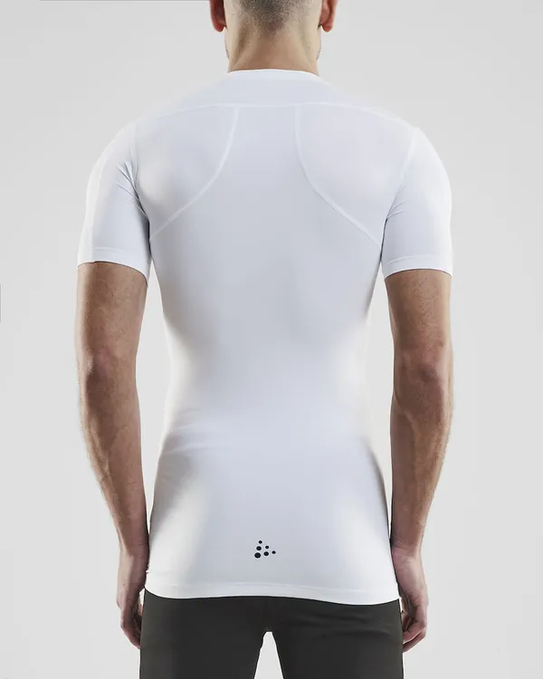 1906855_900000_Pro Control Compression Tee Uni_C3.jpg